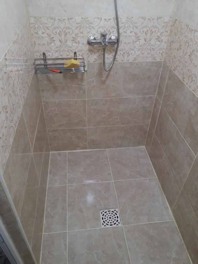 Комната Студия 1 Odessa Buitenkant foto